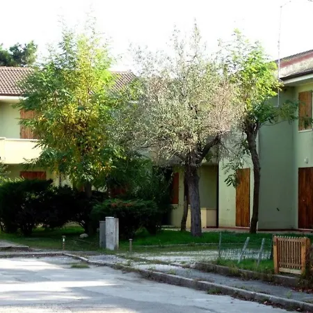 Martina Rosolina Mare